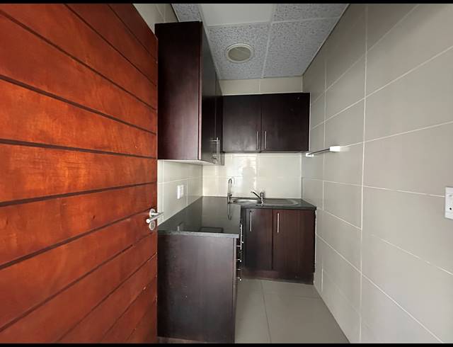 230M² OFFICE TO LET IN DORINGKLOOF